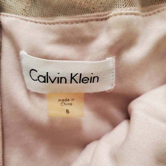 Dress - Picture 4 of 4